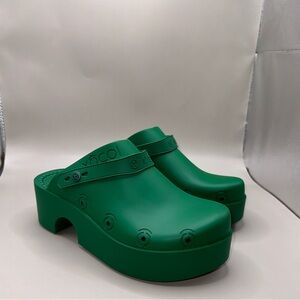 Xocoi Mule Clog in Green